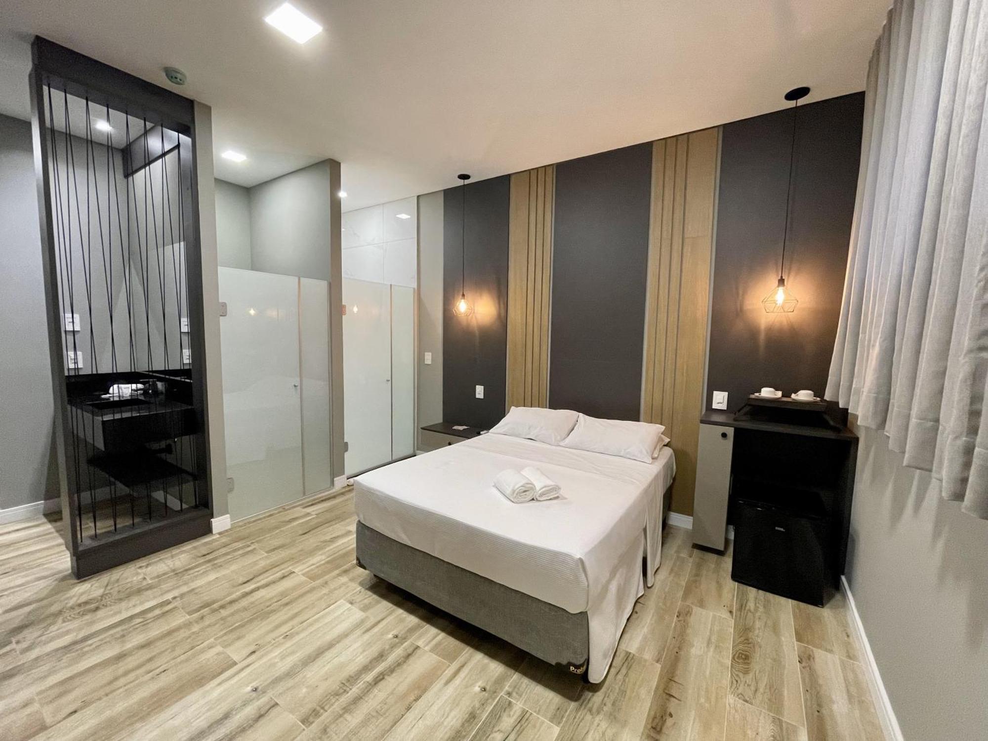 Eleganz Suites Exclusive Centro กรามาโด ภายนอก รูปภาพ