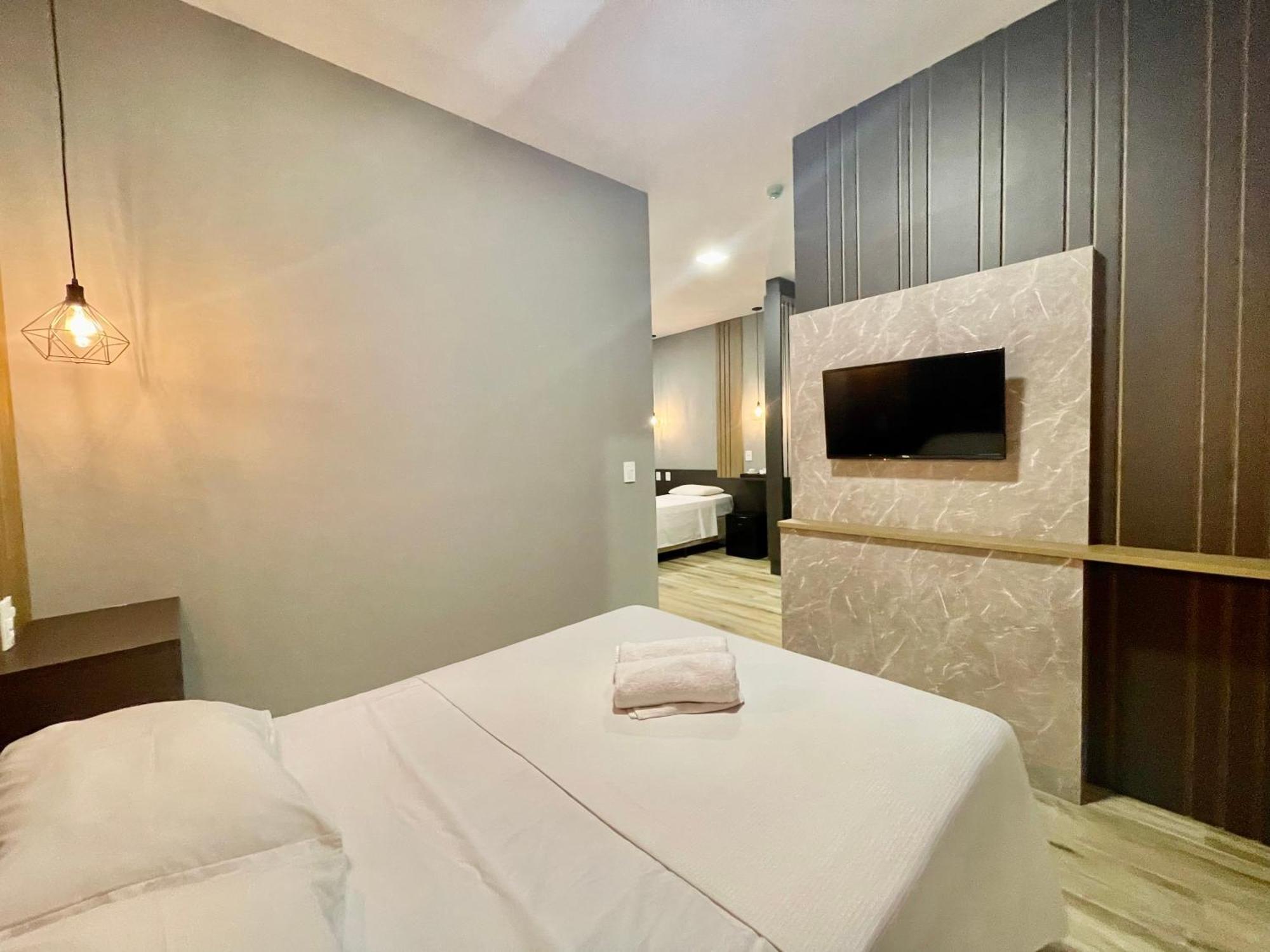 Eleganz Suites Exclusive Centro กรามาโด ภายนอก รูปภาพ